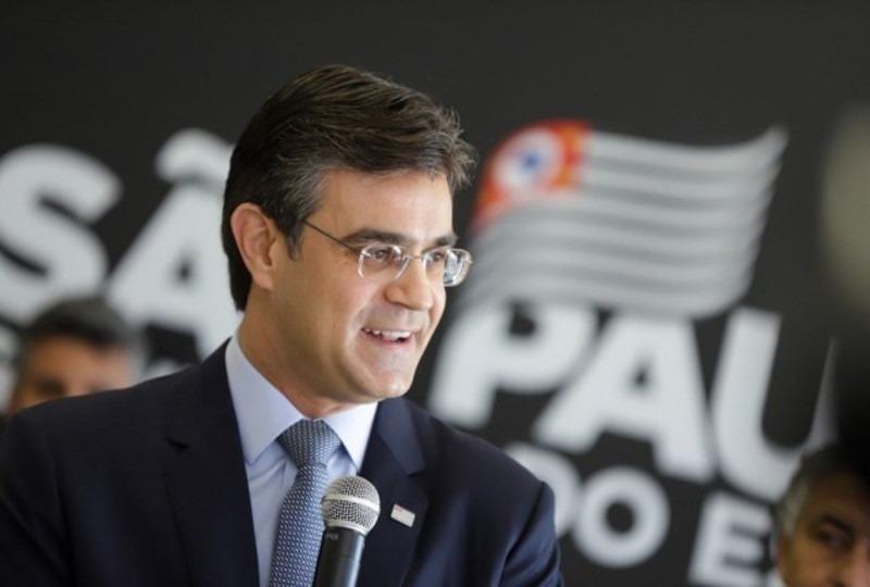 Governador Rodrigo Garcia reduz ICMS do gás de cozinha