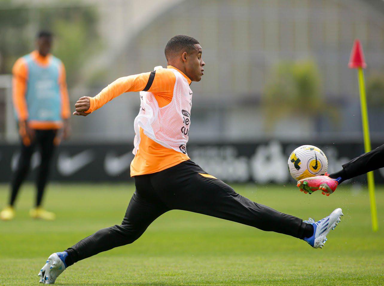 Herói de classificação no Sub-20, joia da base sobe para treino com os profissionais no Corinthians