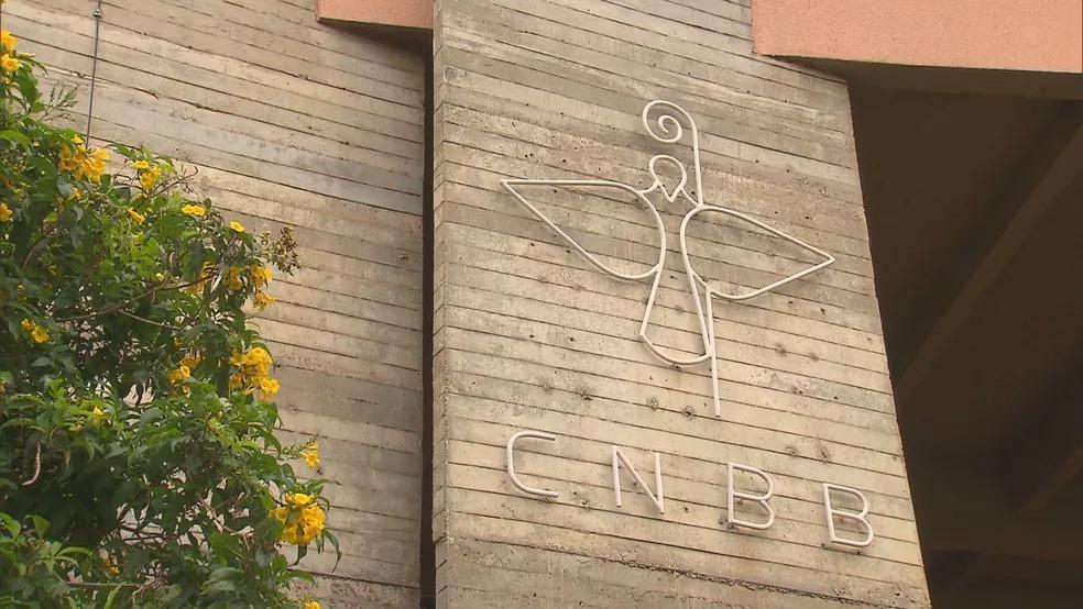 CNBB divulga nota lamentando 'exploração da fé e da religião' na campanha do 2º turno
