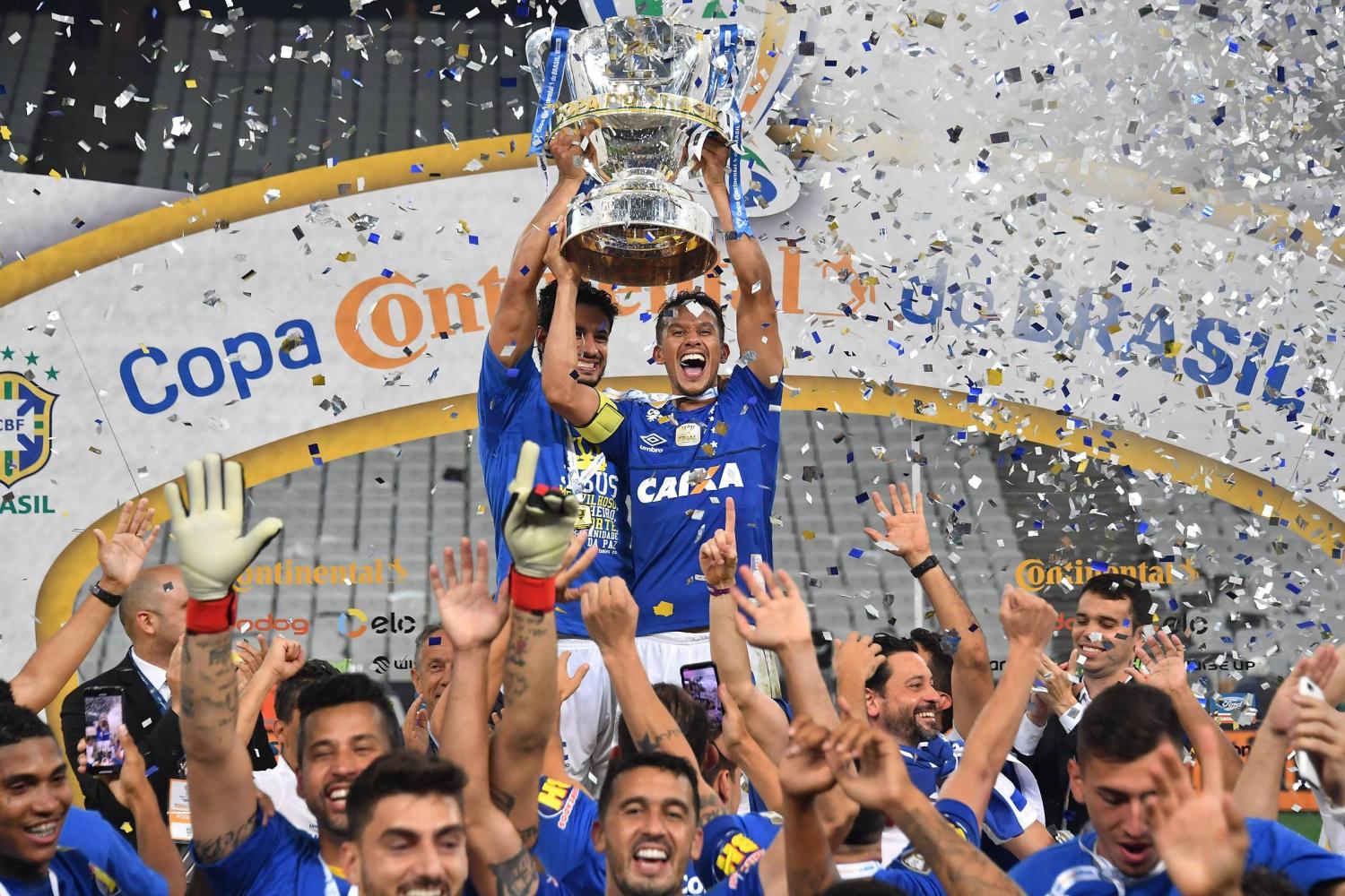 Cruzeiro se torna o campeão mais antecipado da história da Série B