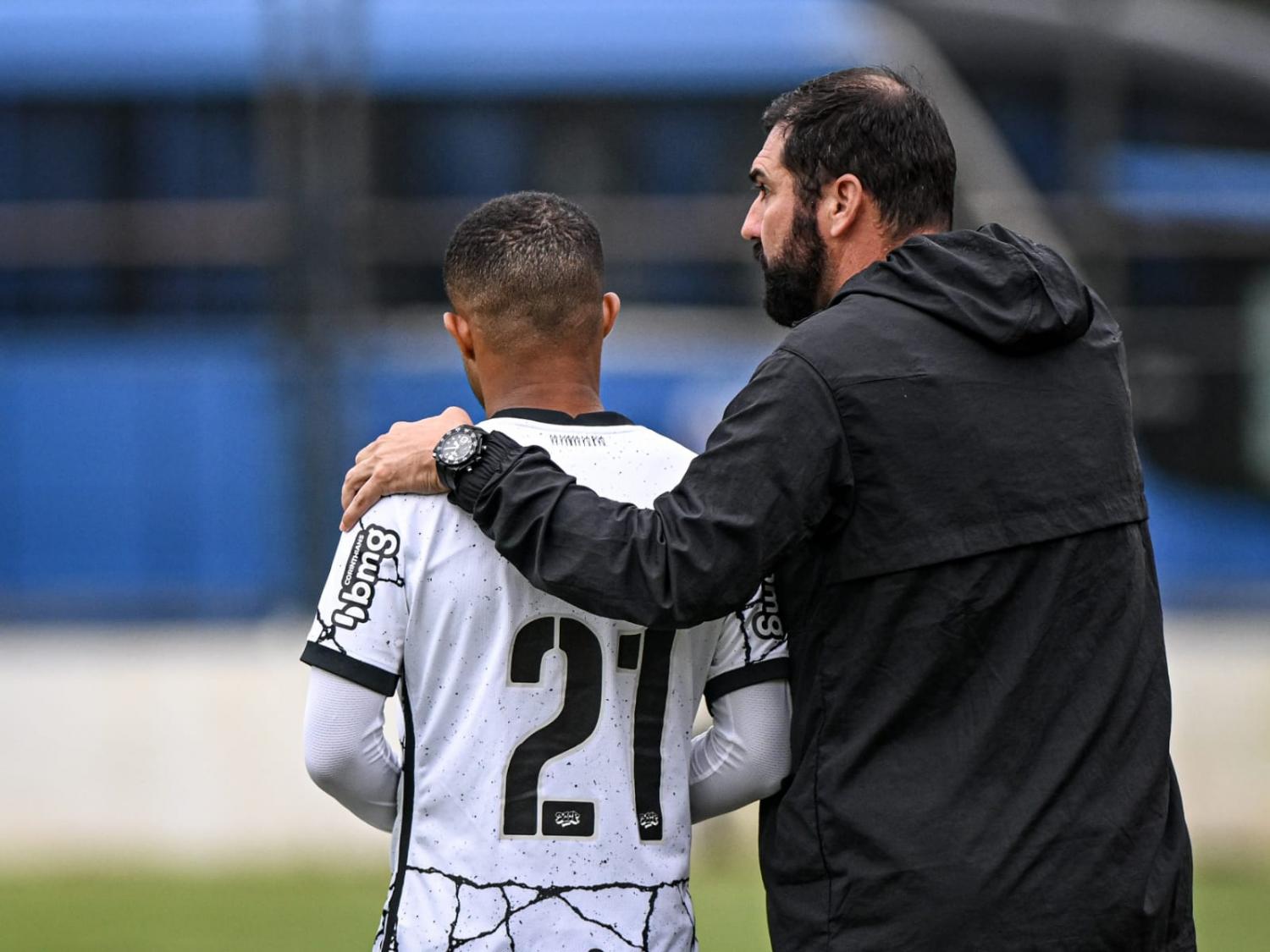 Joia do Corinthians volta da Seleção Sub-17 e reforça a equipe em decisão