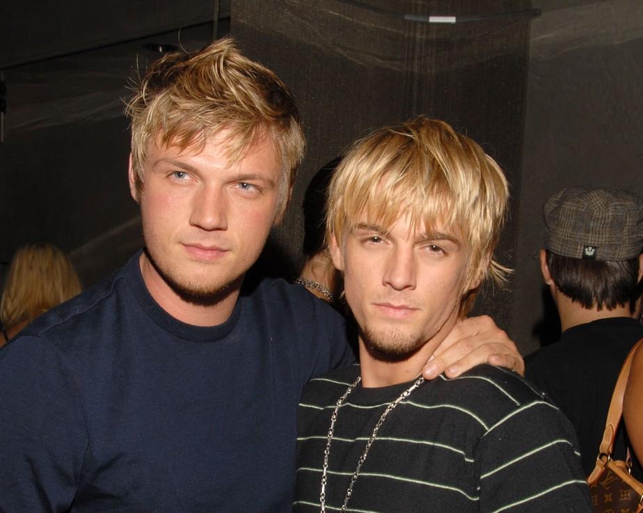 Cantor Aaron Carter é encontrado morto aos 34 anos, diz site