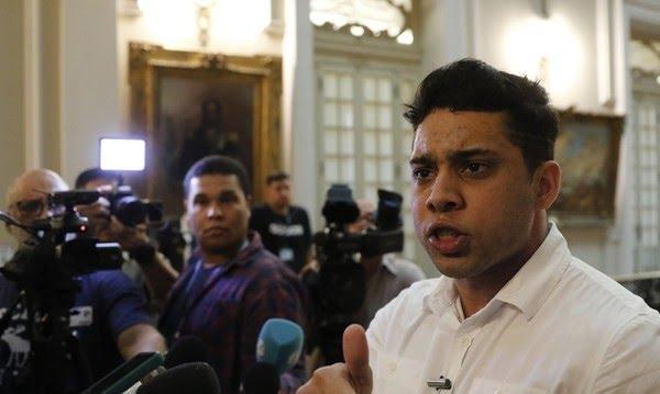Ex-vereador Gabriel Monteiro é preso acusado de estupro
