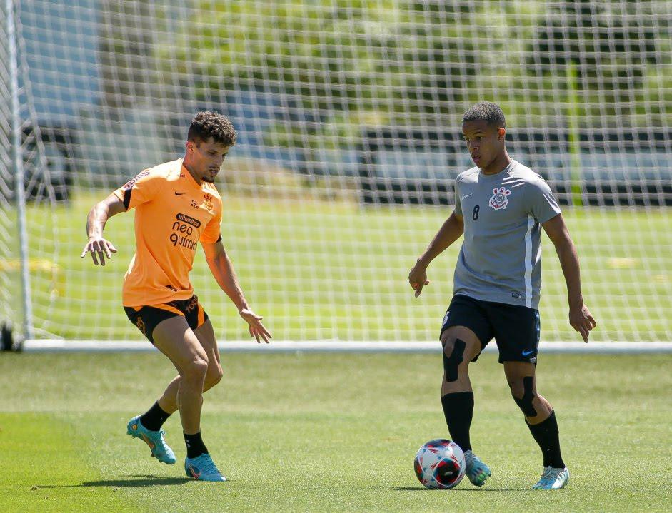 Com gol de Pedro, a joia Corintiana, sub-20 ganha dos profissionais do Corinthians em jogo-treino