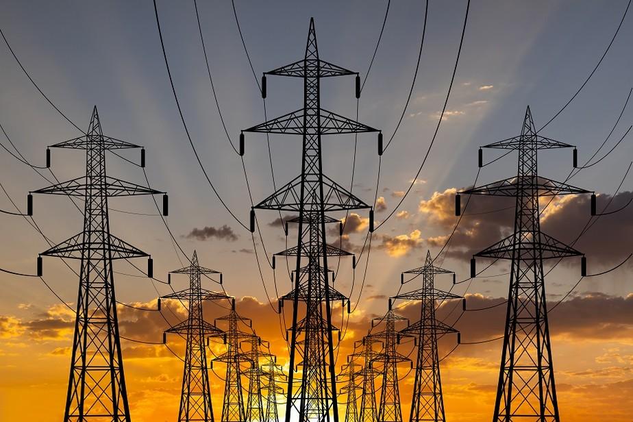 Conta de luz vai subir até 36% com 'herança' e aumento de custos