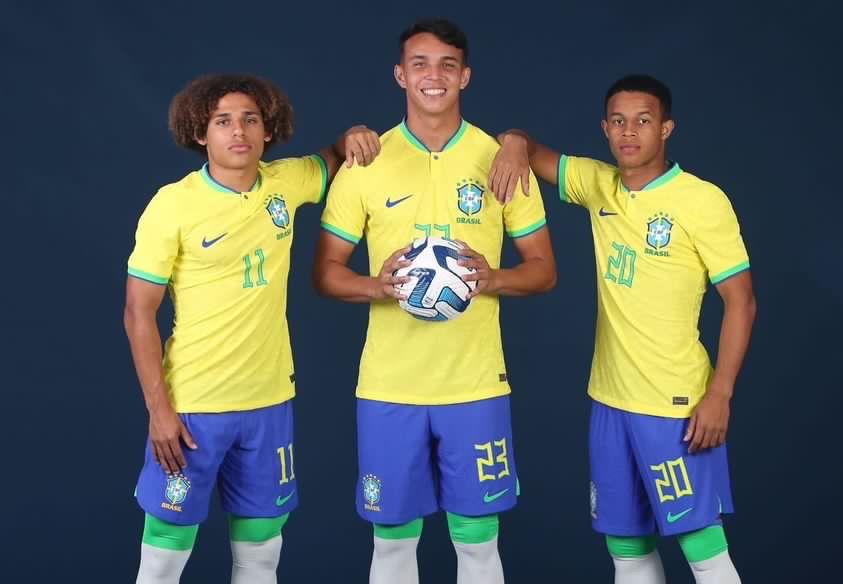 QUANDO OS JOGADORES DO CORINTHIANS NA SELEÇÃO SUB-20 VÃO REFORÇAR O TIME DE FERNANDO LÁZARO?