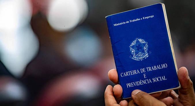 Taxa de desemprego abre 2023 em 8,4%, o menor nível em oito anos