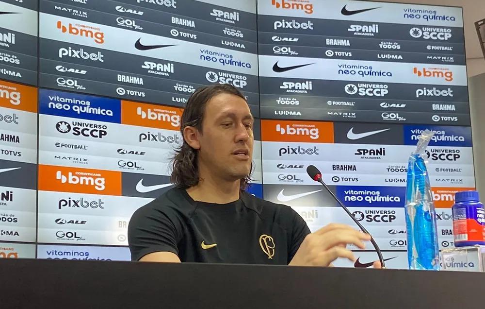 Cássio elogia Pedrinho e faz previsão sobre futuro do garoto no Corinthians: 