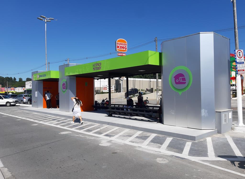 Prefeitura entrega novo Espaço Motoboy no Centro