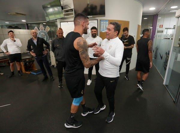Escalação do Corinthians: Renato Augusto volta a ser relacionado; Luxa vai mexer na equipe