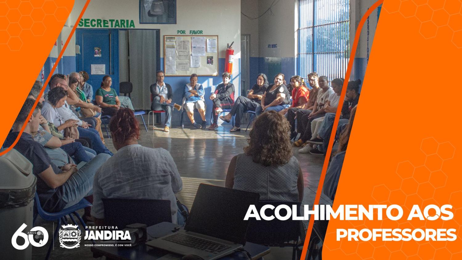 Secretaria de Educação realiza acolhimento aos profissionais da EMEB Antônio Gonçalves
