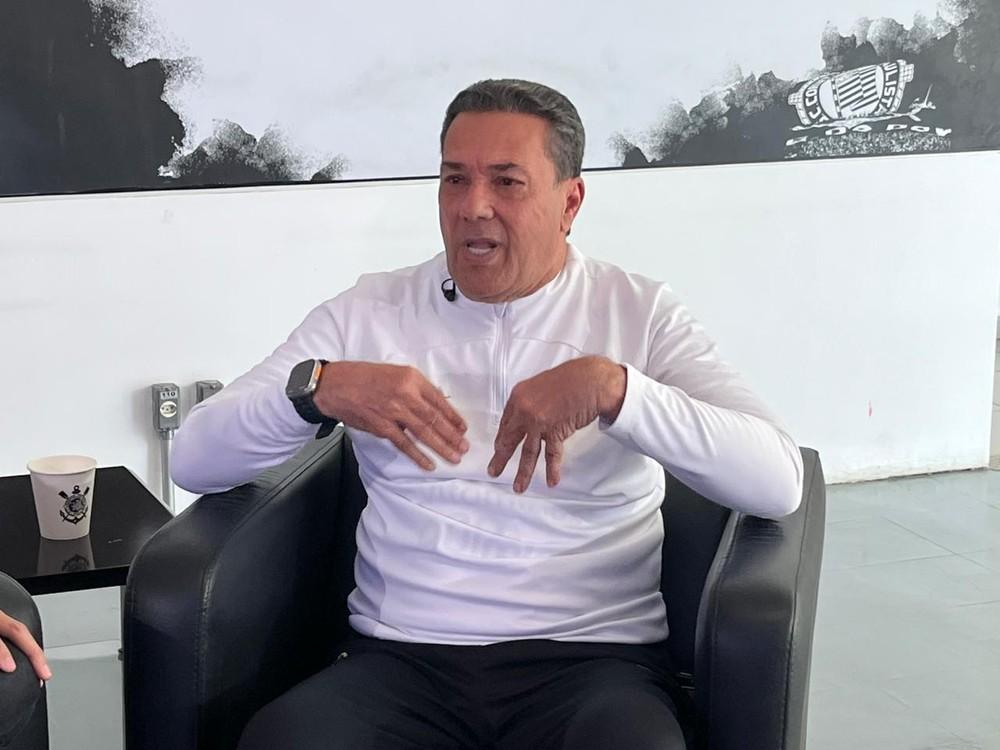 Luxemburgo cita 