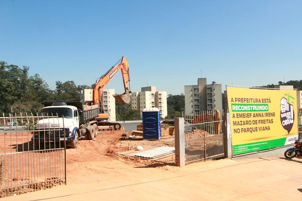 Prefeitura inicia reconstrução de escola com quase 30 salas de aula no Parque Viana