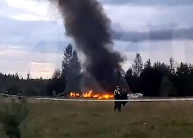 Queda de avião na Rússia deixa 10 mortos; Yevgeny Prigozhin, do Grupo Wagner, estava na lista de passageiros