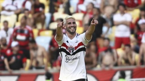Calleri marca, São Paulo vence Flamengo no Maracanã e abre vantagem na final da Copa do Brasil
