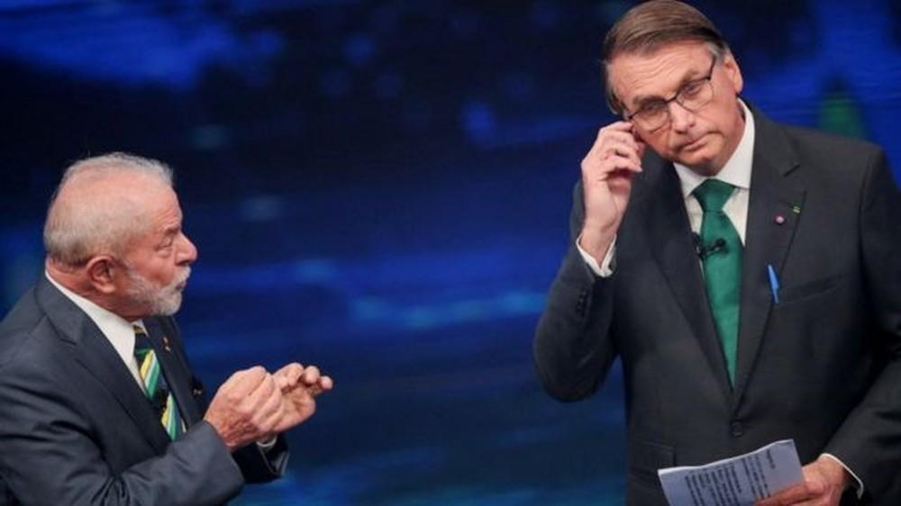 Datafolha: quase um ano após eleição, 29% dos brasileiros se dizem petistas e 25%, bolsonaristas