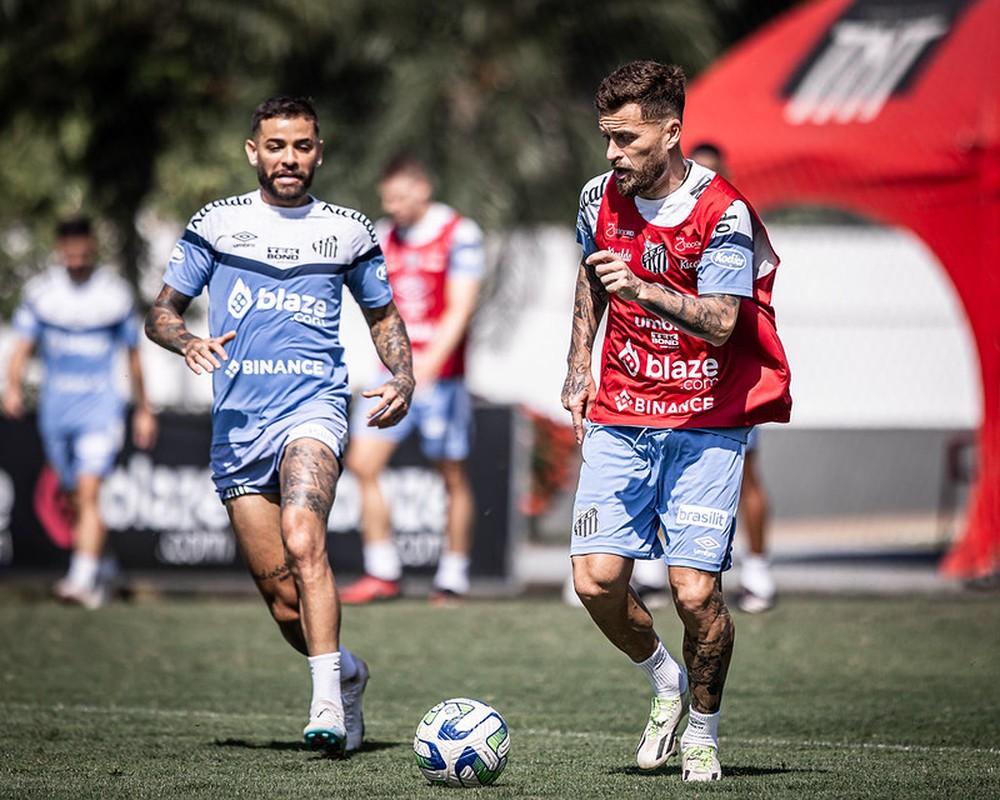 Escalação do Santos: Lucas Lima volta, e Marcelo Fernandes ensaia mudanças na defesa