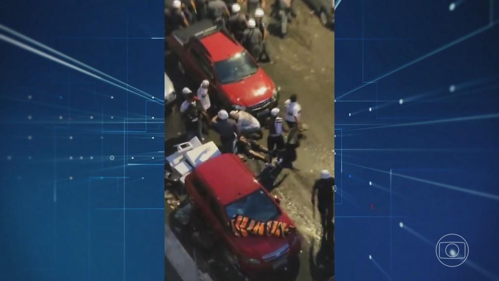 Torcedor morto em confronto entre a torcida do São Paulo e a PM foi alvo de arma de fogo