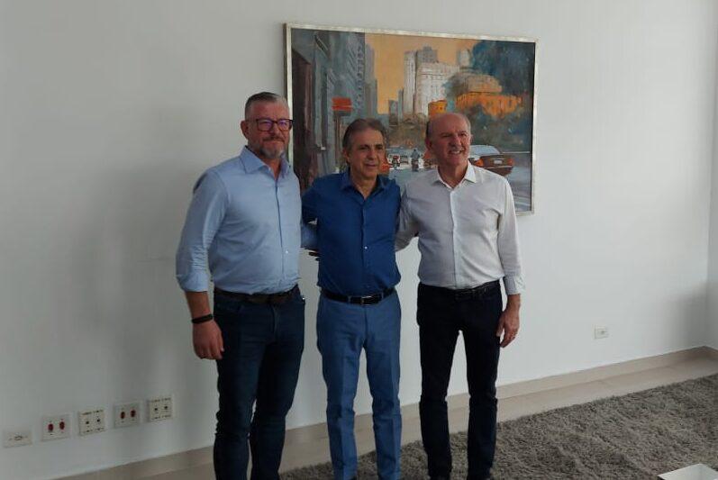 Vice-Prefeito do Furlan, Piteri, assume oficialmente a Secretaria de Governo em Barueri