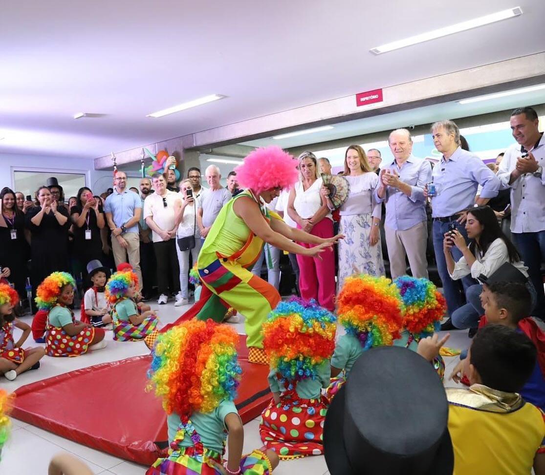 Prefeito de Barueri e seu Vice Beto Piteri inauguraram no último sábado (24) uma nova Maternal no Bairro do Parque Viana
