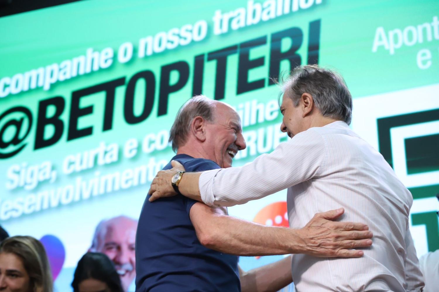 Beto Piteri sai na frente com apoio de Furlan e exército de 209 pré-candidatos a vereador