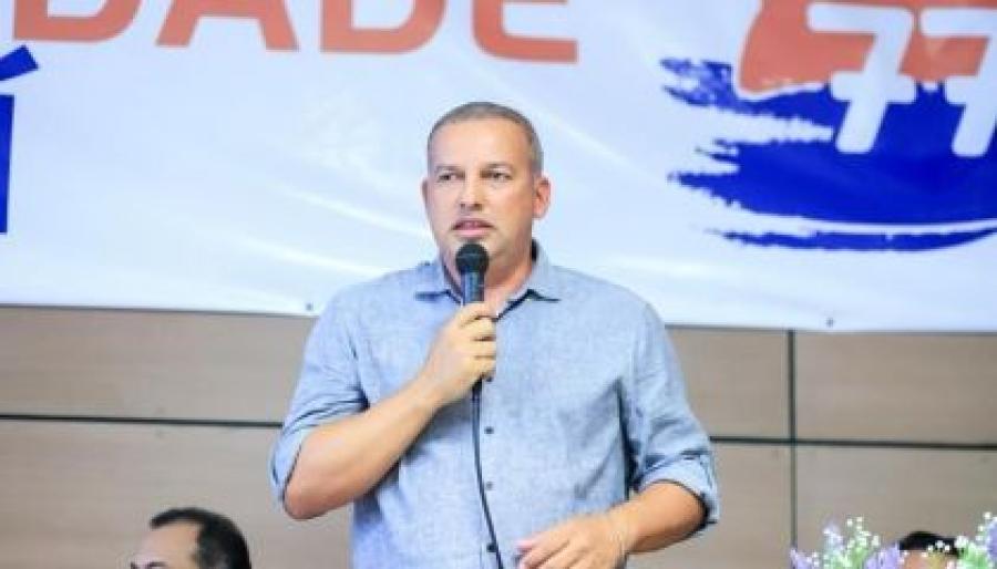 Presidente do Solidariedade é alvo de mandado de prisão da PF por desvio de R$ 36 milhões