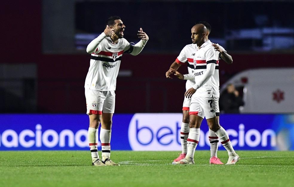 Análise: Zubeldía acerta em estratégias, e São Paulo dá passo importante na Copa do Brasil