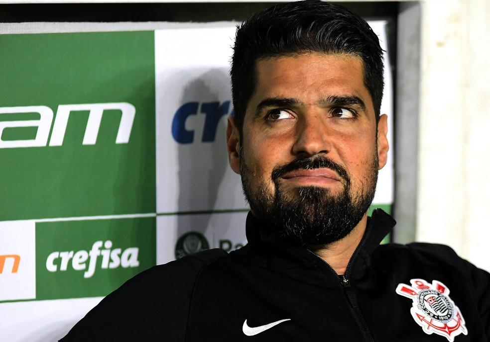 António fica? Corinthians vive dilema e deve decidir futuro de técnico nesta terça-feira
