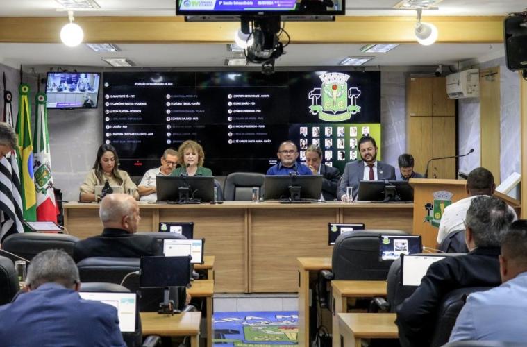 Câmara de Osasco aprova LDO 2025 e entra em Recesso