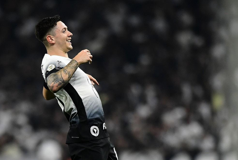 Corinthians recusa proposta do River Plate por Rodrigo Garro