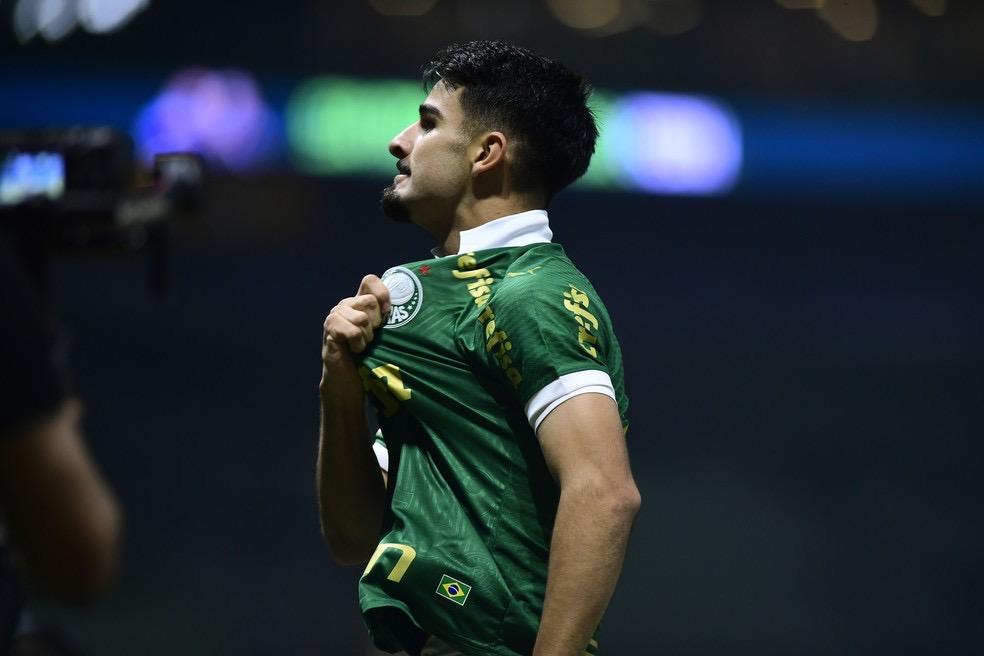 Flaco López vive melhor fase no Palmeiras, e Abel é só elogios: 