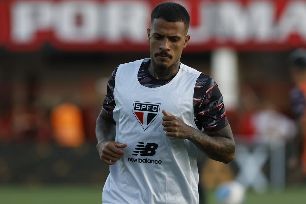 São Paulo se aproxima da venda de Diego Costa e adota paciência por Thiago Mendes