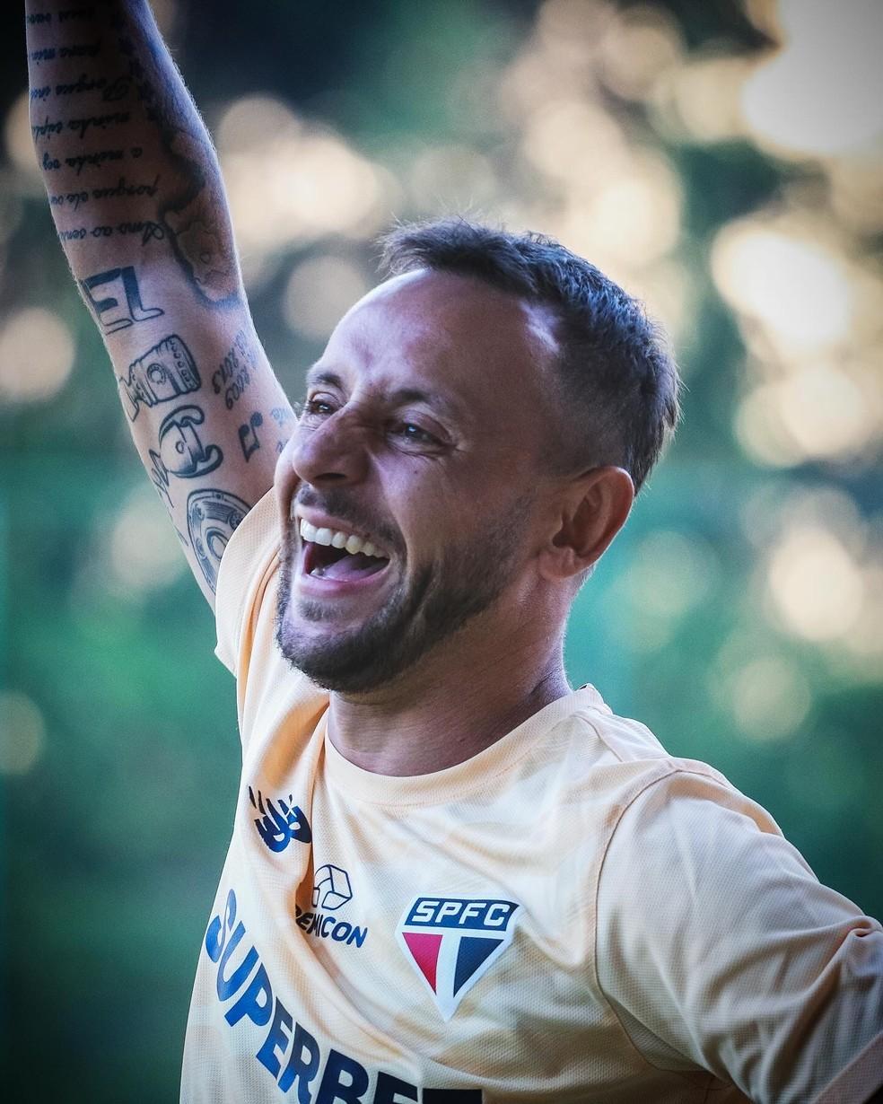 Suspensão de Igor Vinicius abre espaço para Rafinha voltar a ser titular no São Paulo