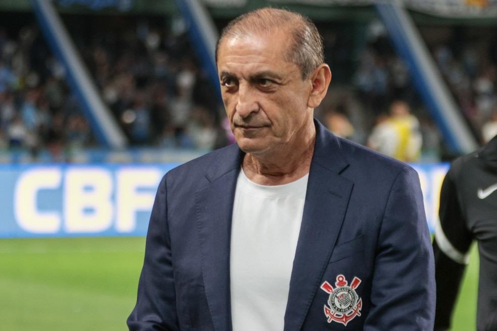 Ramón Díaz e auxiliar reforçam que Corinthians prioriza Brasileiro e exaltam Hugo: 