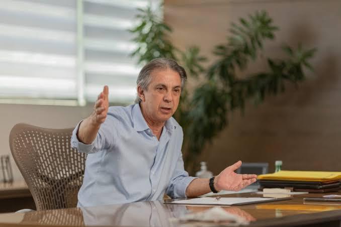 Prefeito Rubens Furlan de Barueri manda recado contundente a Gil Arantes, ex-prefeito da cidade