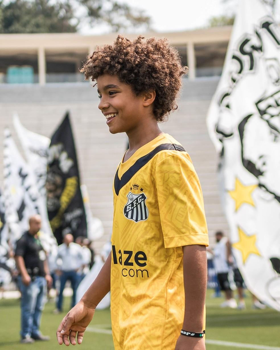 Projeto Neymar 2.0: Santos usa exemplo do astro e costura plano de carreira para joia de 12 anos
