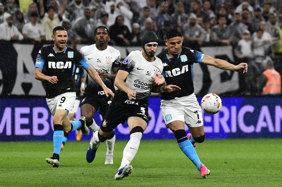 Análise: Corinthians repete 