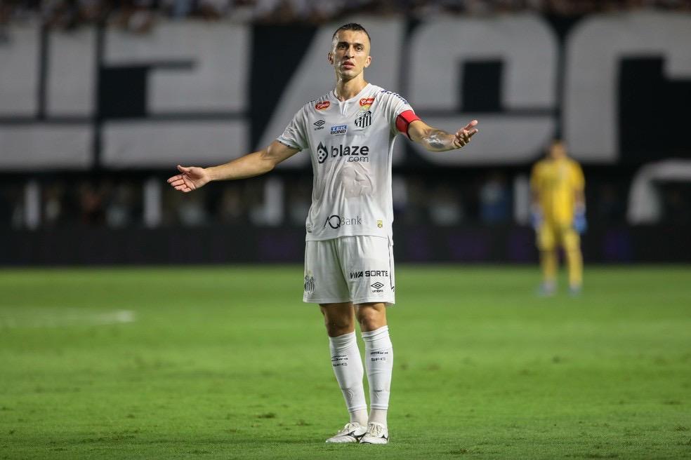Análise: Santos fica a um passo de confirmar vaga na Série A, mas fim de temporada é melancólico