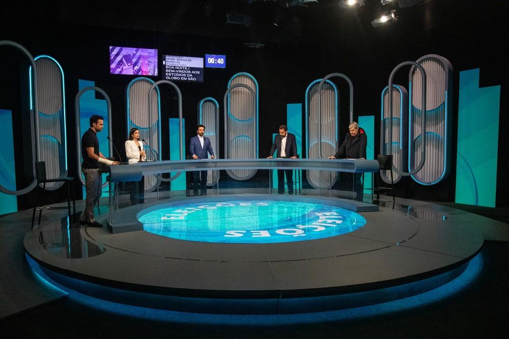 Debate da Globo em SP: candidatos apresentam propostas nos primeiros blocos, mas depois voltam a se atacar