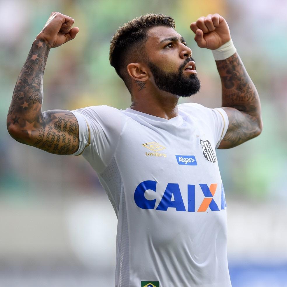 Santos crê que ainda pode contratar Gabigol, apalavrado com o Cruzeiro