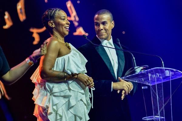 Troféu Raça Negra 2024: famosos marcam presença na premiação