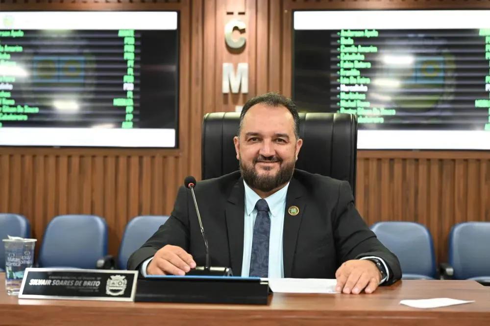 Câmara Municipal de Jandira aprova projeto sobre atendimento prioritário a pais ou responsáveis de menores com TEA