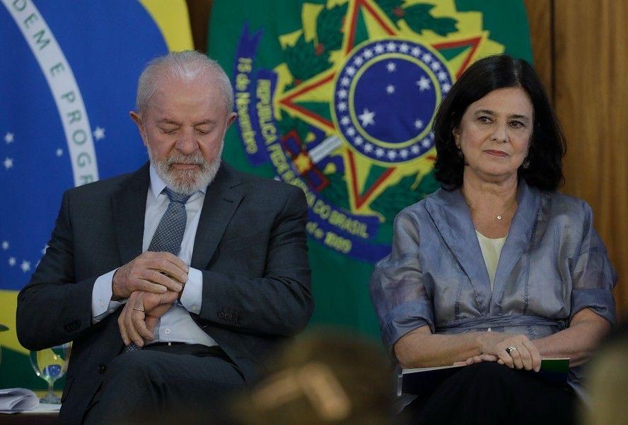 Lula demite Nísia após insatisfação com falta de resultados, e Padilha assumirá o Ministério da Saúde