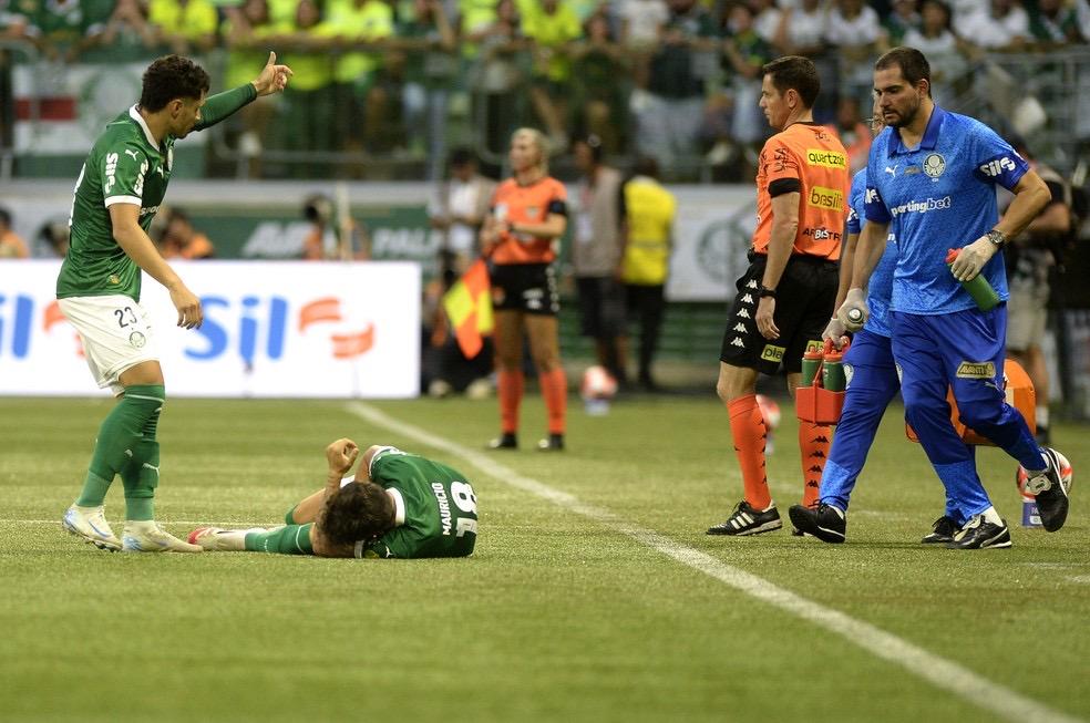 Maurício, do Palmeiras, passará por cirurgia no ombro; Gómez sofre lesão na coxa
