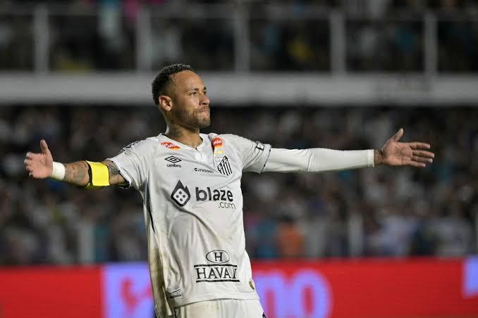 Neymar avalia estreia no Santos e diz não estar 100%: 