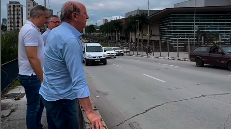 Prefeito Beto Piteri Realiza Vistoria Em Viaduto Com Rachadura E Anuncia Manutenção Imediata Em Barueri