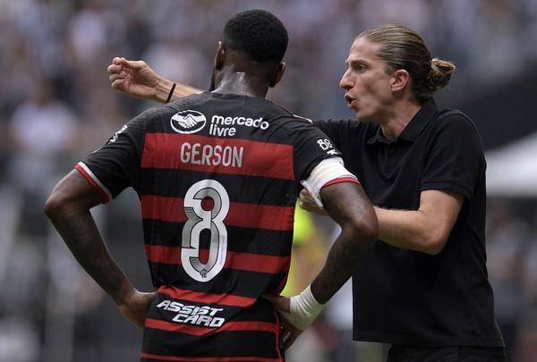 Zenit se reúne com Flamengo e sobe proposta para contratar Gerson