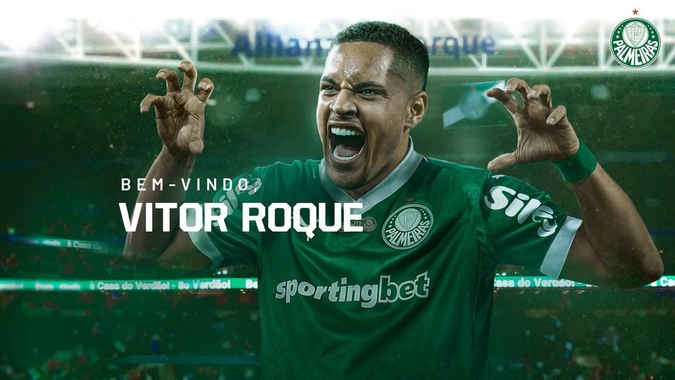 Vitor Roque chega ao Brasil, e Palmeiras monta esquema para atacante não ser visto