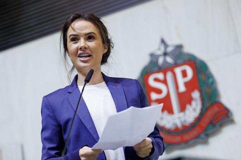 Bruna Furlan participa na Alesp da homenagem ao Diretor de Saúde da Unicamp