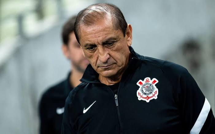 Pai de Neymar sugere, e nome de Ramón Díaz ganha força no Santos